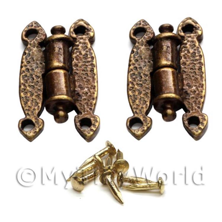2x Small Dolls House Miniature Ornate Hammered Brass Butterfly Hinges