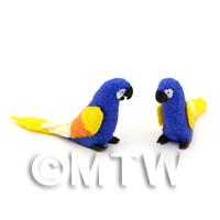 2 Blue Dolls House Miniature Parrots with Multi-Colured Wings 