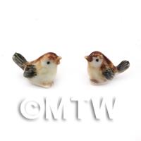 Pair of Dolls House Miniature Very Fine Ceramic Sparrows