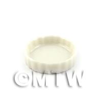 Dolls House Miniature Delicate white flan/pie dish