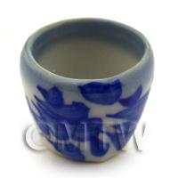 1/12th scale - 21mm Miniature White Ceramic Plant Pot Decorated with Petals