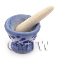 Dolls House Miniature Blue Spotted Pestle and Mortar
