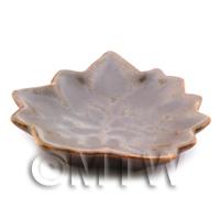 Dolls House Miniature 45mm x 45mm Metallic Style Leaf Shapped Plate