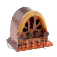 Dolls House Miniature Old Style Classic Shaped Wood Radio