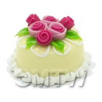 Dolls House Miniature Small Round Yellow Iced Cake With Roses 