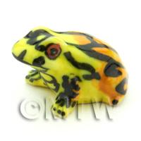 Dolls House Miniature Ceramic Poison Arrow Frog