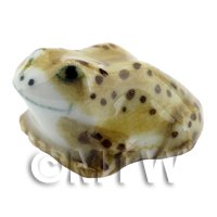Dolls House Miniature Ceramic Brown Toad