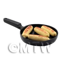 Dolls House Miniature 4 Sausages Frying in a Frying Pan 