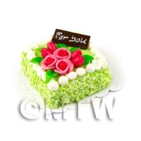 Dolls House Miniature Green Iced Rose Cake 