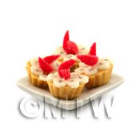 4 Dolls House Banana and Strawberry Tarts on a 19mm Square Plate