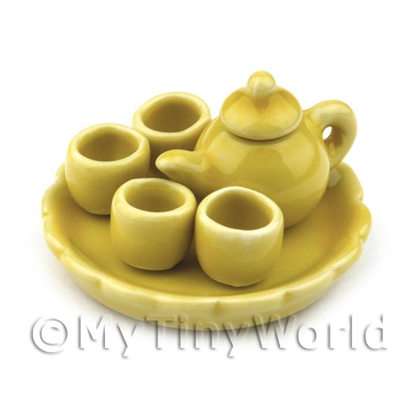 Dolls shop tea set