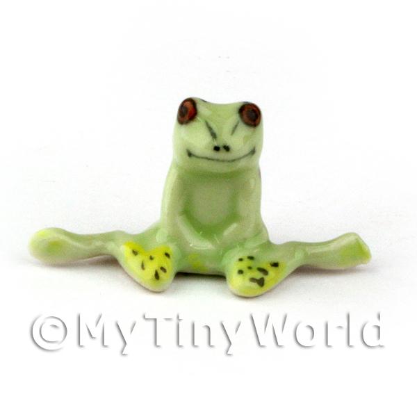 1/12 Scale Dolls House Miniatures  | Miniature Ceramic Frog Comical Pose 1