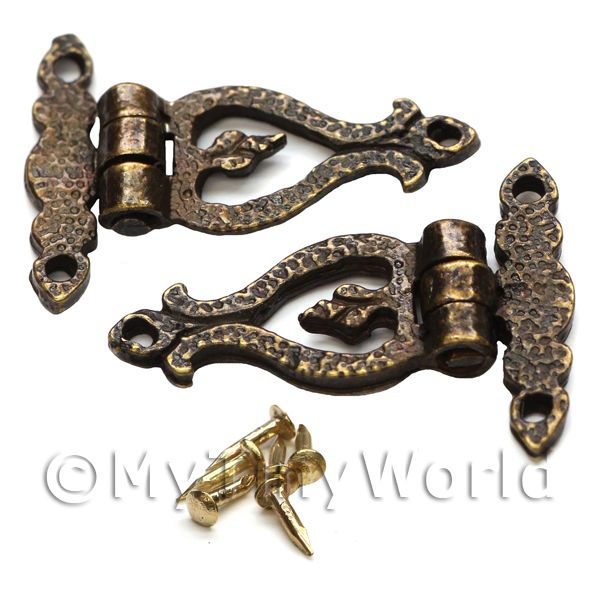 2x Large Dolls House Miniature Ornate Hammered Brass Butterfly Hinges 