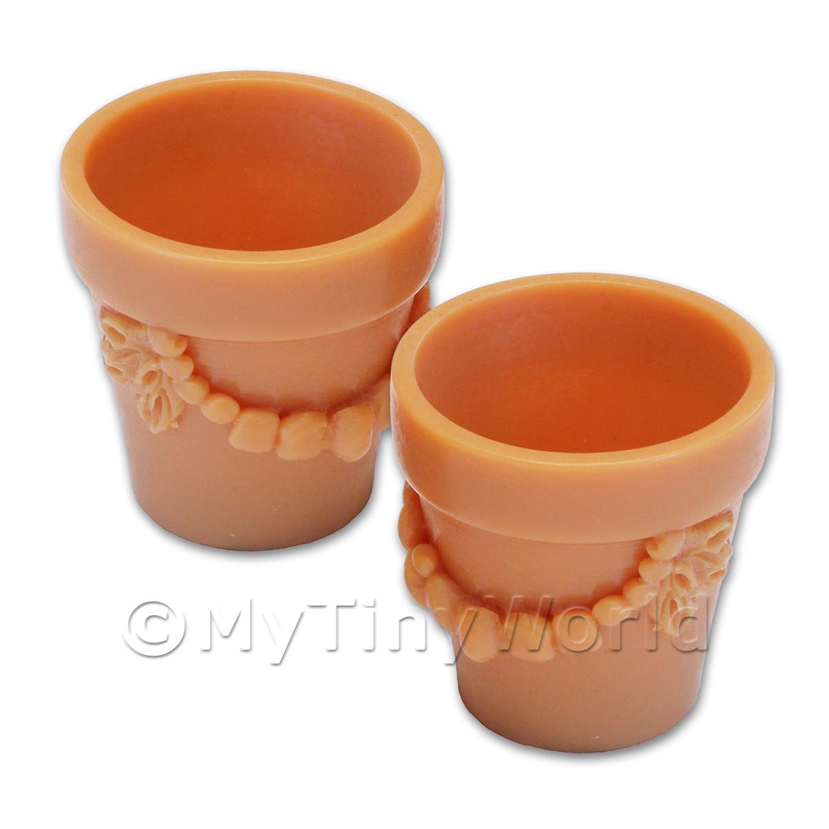 1/12 Scale Dolls House Miniatures  | Pair of Dolls House Miniature Terracotta Style Resin Flower Pots - Style 3