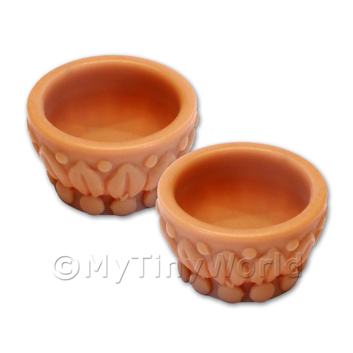 1/12 Scale Dolls House Miniatures  | Pair of Dolls House Miniature Terracotta Style Resin Flower Pots - Style 5