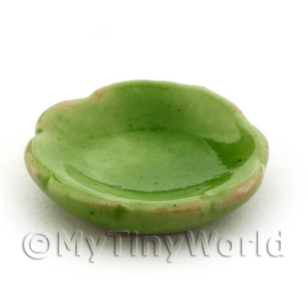 1/12 Scale Dolls House Miniatures  | 16mm Dolls House Miniature Green Scalloped Edged Plate