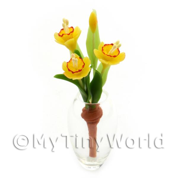 MyTinyWorld Dolls House Miniature Yellow Tulip in Earthenware Pot