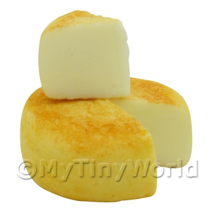 Dolls House Miniature Handmade Mature Farmhouse Cheddar Cheese Wheel
