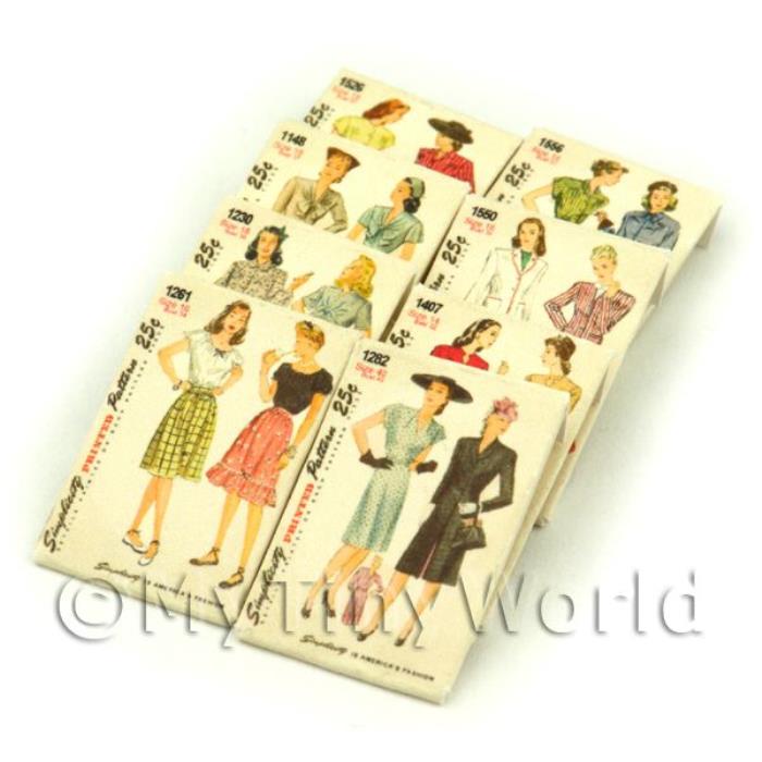 8 Miniature Simplicity Dress Pattern Packets (DPPS01)