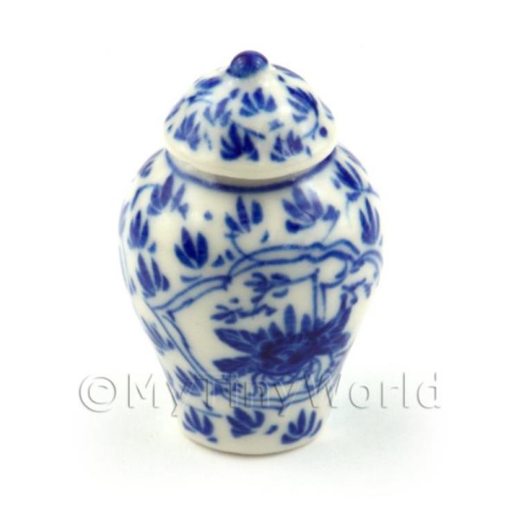 Dolls House Miniature Ultra Fine Porcelain Dynasty Vase