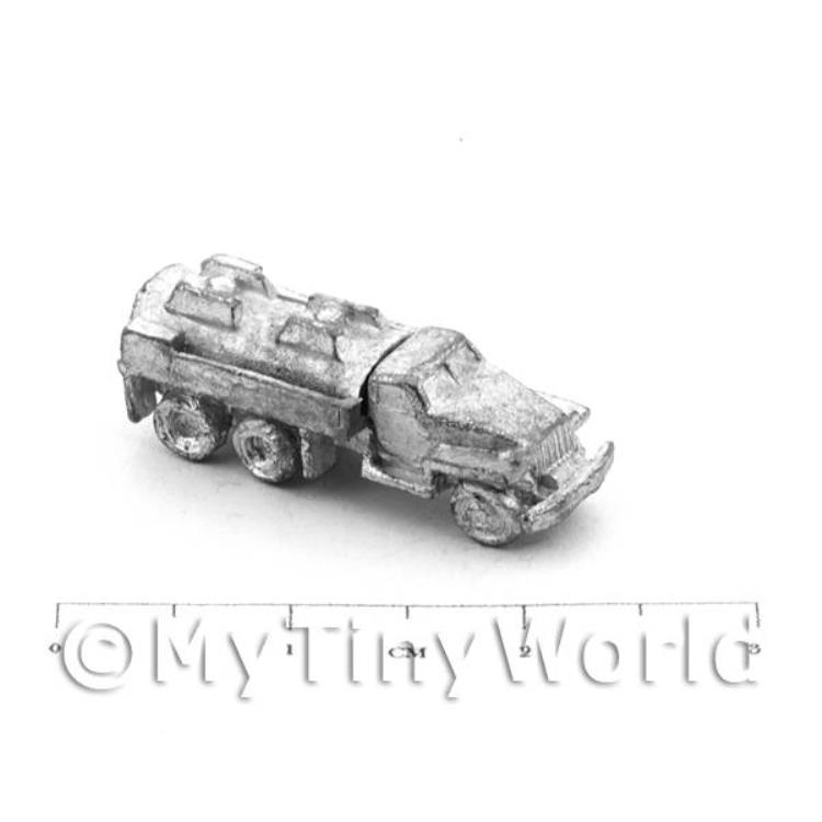 Dolls House Miniature Unpainted Metal Petrol/Gas Tanker