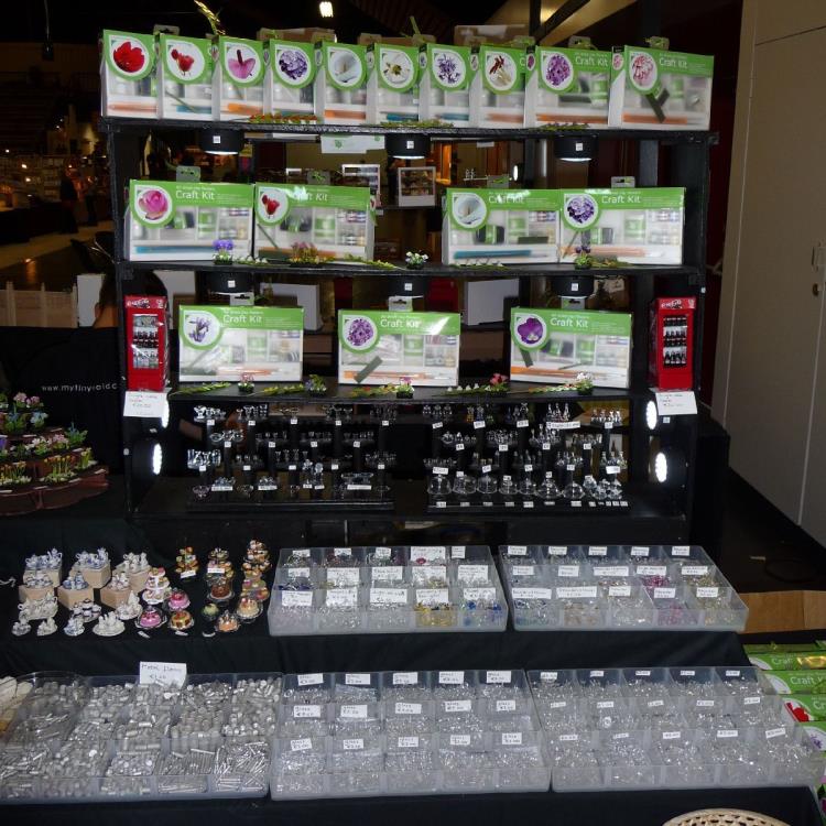 MyTinyWorld Stand Arnhem October 2011 - Glass and flower kits