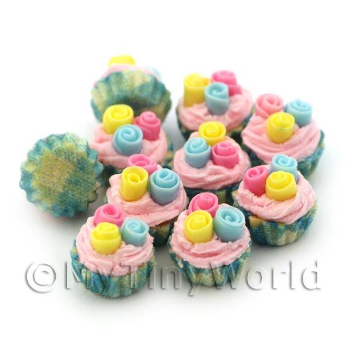Miniature Pastel Fondant Roses Cupcake With Blue And Yellow Paper Cup